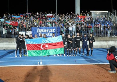 QARA ruhun zəfəri