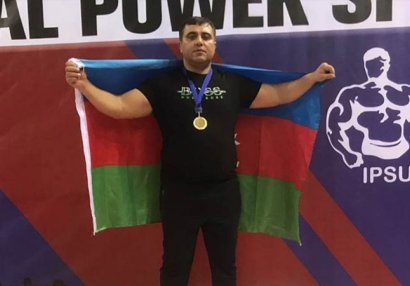 Azərbaycanlı dünya çempionu: \