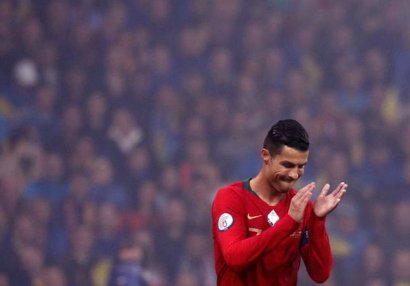 Kriştiano Ronaldo: Futbol tarixində 6-cı...