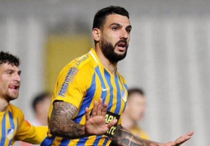 APOEL-in futbolçusu: \