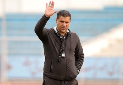 Məşhur azərbaycanlı futbolçu: \