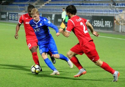 Aleksey İsayevin gözlənilən üzrxahlığı: \