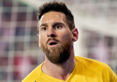 Messi Ronaldo və Raula çatdı