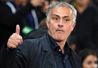 Daha bir klub Mourinyo ilə danışıqlara başladı