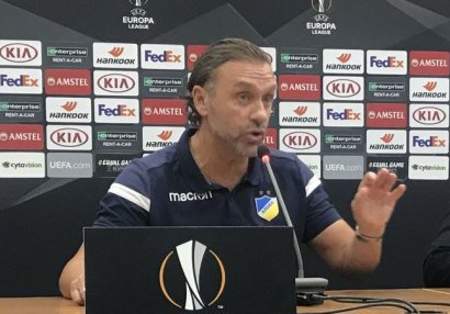 APOEL-inin baş məşqçisi: \