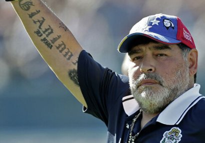 Maradona fikrindən döndü