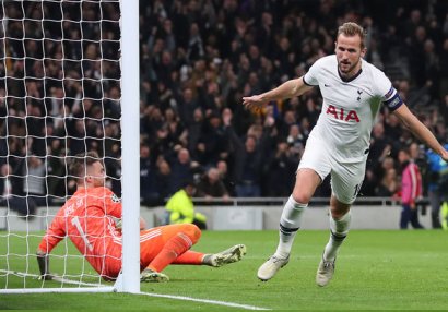 Mourinyonun komandası yunanları peşman etdi - VİDEO