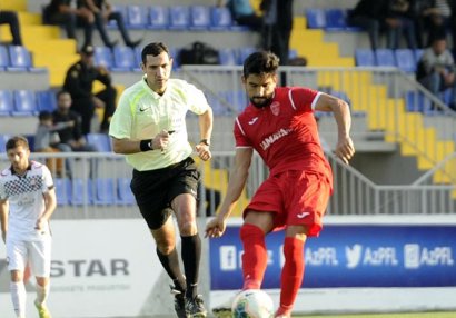 Premyer Liqa: İlin son fitini Rauf Cabarov səsləndirəcək