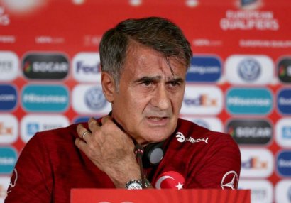 Şenol Güneş azərbaycanlı azarkeşlərdən dəstək istədi 