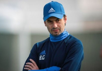 Emil üçün 39 yaşlı erməni