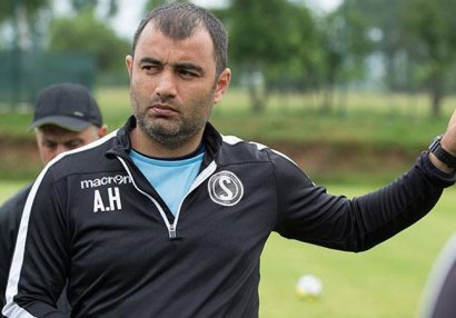 Hacıyev 2 oyunçunu göndərdi