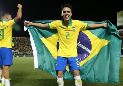 Braziliya millisinin üzvü \