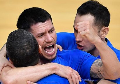 Azərbaycan millisi Slovakiyaya qarşı