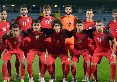 Azərbaycan millisinə 22 futbolçu çağırıldı