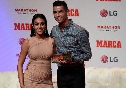 Ronaldo sevgilisinə ayda nə qədər pul xərcləyir?