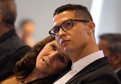 Ronaldonun anası iflic oldu