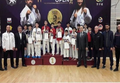 Arpaçay Karate Klubu XI “Baku Open”in 2-cisi oldu - FOTOLAR