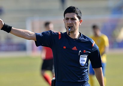 FIFA referilərinə mərkəzi oyunlar tapşırıldı