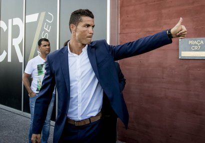 Ronaldunun xeyirxah addımı ilə bağlı yazılanlar yalan çıxdı - SON DURUM