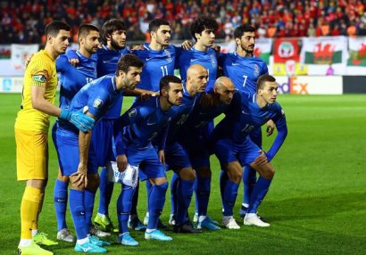 Azərbaycan millisi mövqeyini qorudu