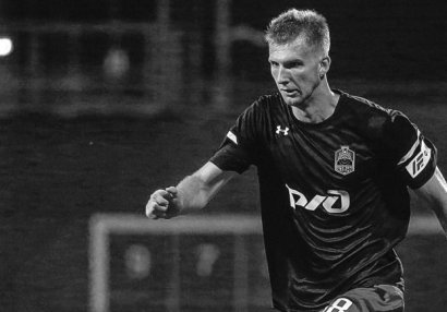 Moskva klubunun 22 yaşlı futbolçusu məşqdə öldü