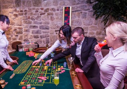 Azərbaycanlı futbolçu kazinoda 100 min dollar uduzub