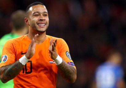 Depay hansı İtaliya klubunu seçəcək?