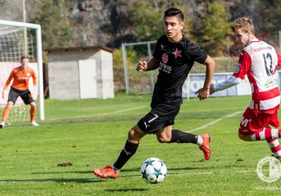 Millimizin futbolçusu oynadı, komandası...