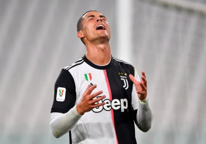 Ronaldu ilk dəfə penalti qaçırdı - son 509 gündə