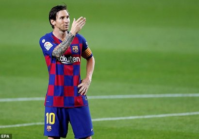 Messi rəmzi heyətdə, \