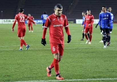 Sadiqov müqavilə yenilədi