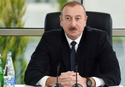 Ильхаам Алиев уволил Эльмара Мамедъярова с поста главы МИД