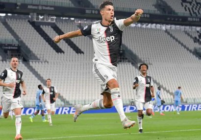 Ronaldu dubl etdi, 