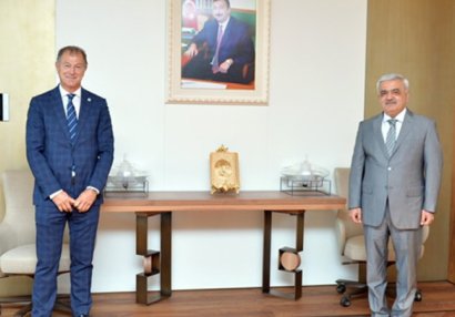 Rövnəq Abdullayev Canni De Byazi ilə görüşdü - FOTO