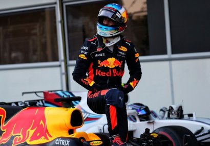 “Formula 1”in qalibi Bakını yada saldı