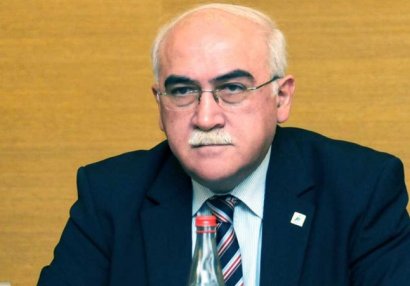 İsa Qəmbər millimizdən danışdı: \