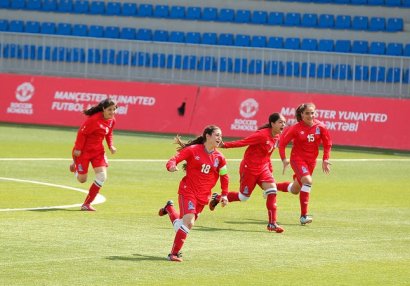 AFFA qızlar liqalarına bu tarixdə başlamaq istəyir