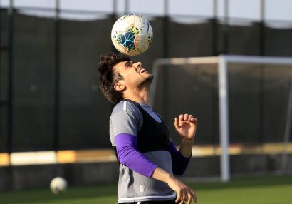 Amil Yunanov yeni klubda