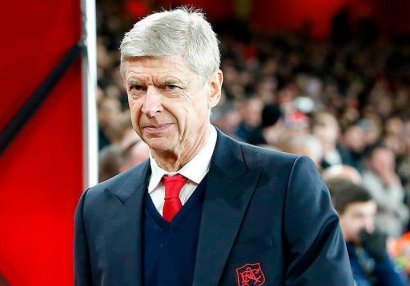 Arsen Venger futbol qaydalarının dəyişdirilməsini istəyir