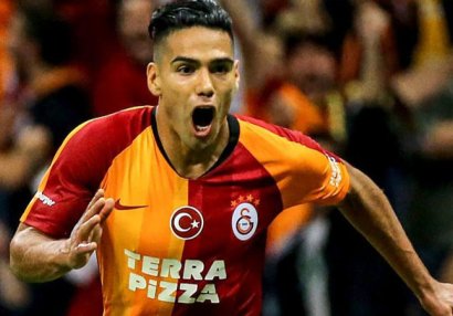 Falkao “Qalatasaray”dan gedir?