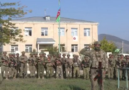 İşğaldan azad edilən Zəngilanda Azərbaycan bayrağı qaldırıldı - VİDEO