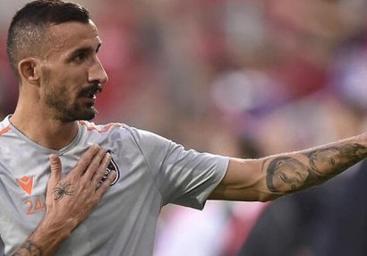 Türk futbolçudan rekord: 3 onillikdə ÇL-də...
