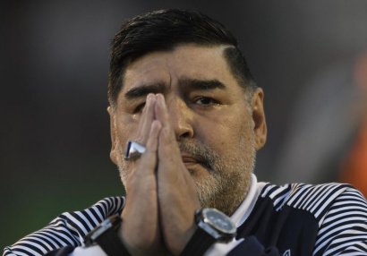 Xəstəxanaya yerləşdirilən Maradonanın durumu açıqlandı