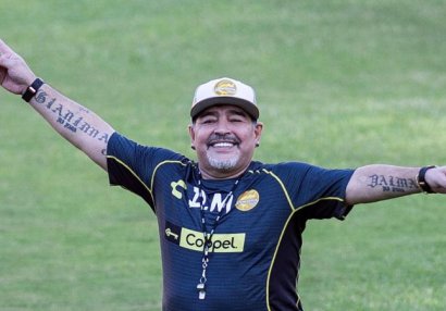 Maradonanın ölümündə şəxsi həkimi ittiham olundu