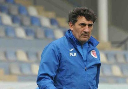 Azərbaycanlı baş məşqçi bu ölkələrdən təklif alıb