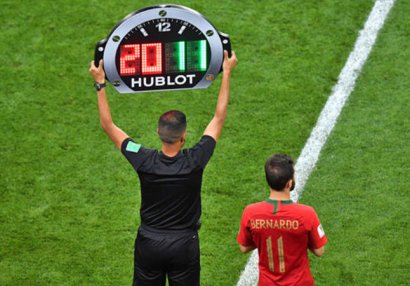 Futbolda 5 əvəzetmə qaydasının istifadə müddəti uzadıldı