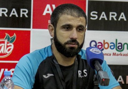 Rəşad Sadıqov: \
