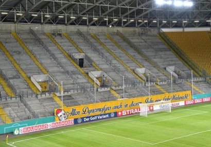 Alman klubu inanılmazı bacardı: Azarkeşsiz matça 72 min bilet satdı - 748 minlik qazanc