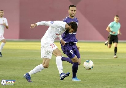 “Sumqayıt”ın futbolçusu “Neftçi”nin hədəfində