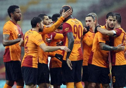 “Qalatasaray”dan 6 qollu qələbə - VİDEO